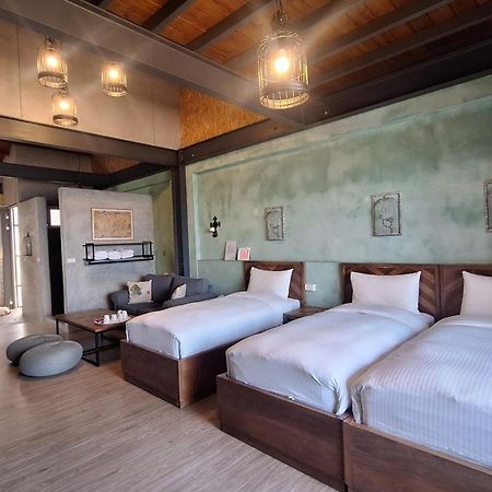Moose & Squirrel Bed & Breakfast เหรินอ้าย ภายนอก รูปภาพ