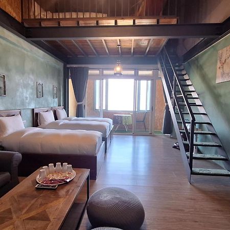 Moose & Squirrel Bed & Breakfast เหรินอ้าย ภายนอก รูปภาพ