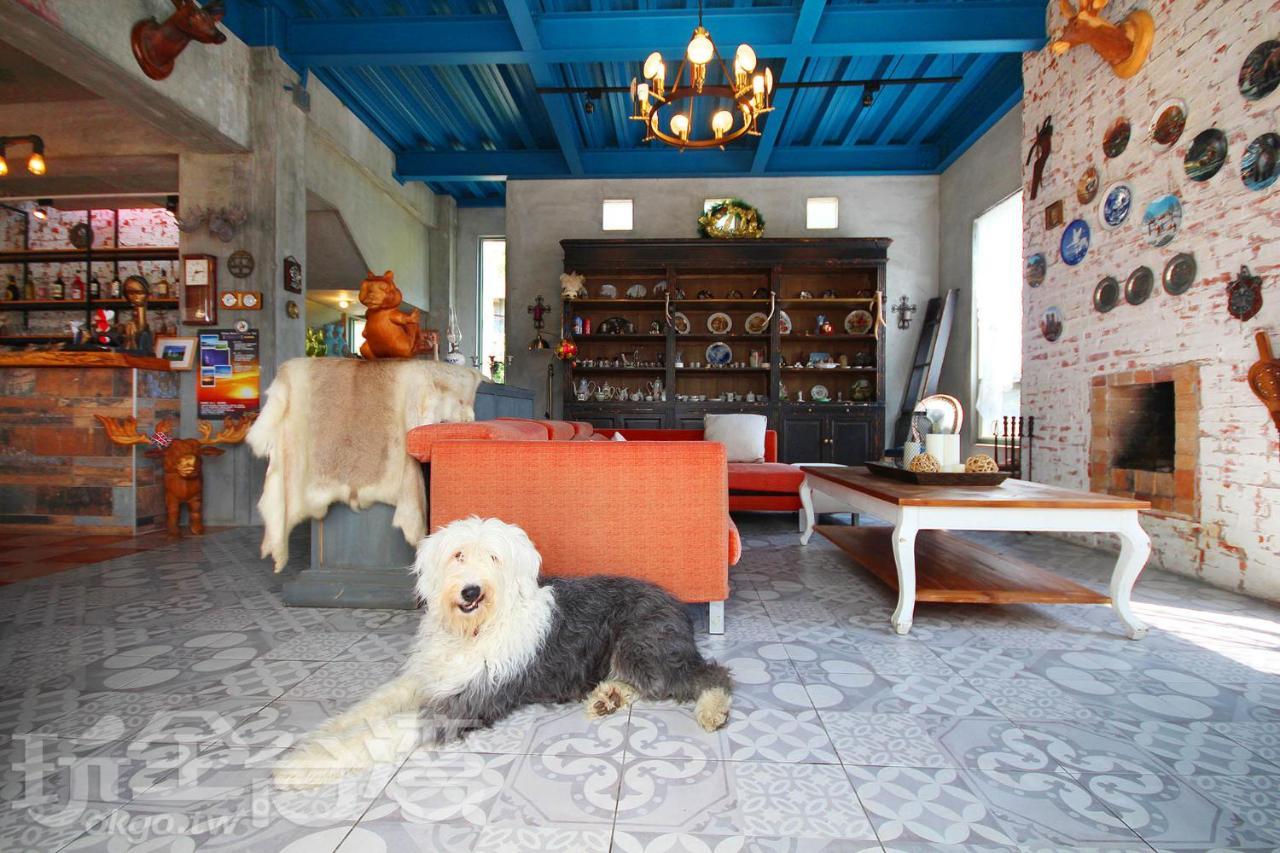 Moose & Squirrel Bed & Breakfast เหรินอ้าย ภายนอก รูปภาพ