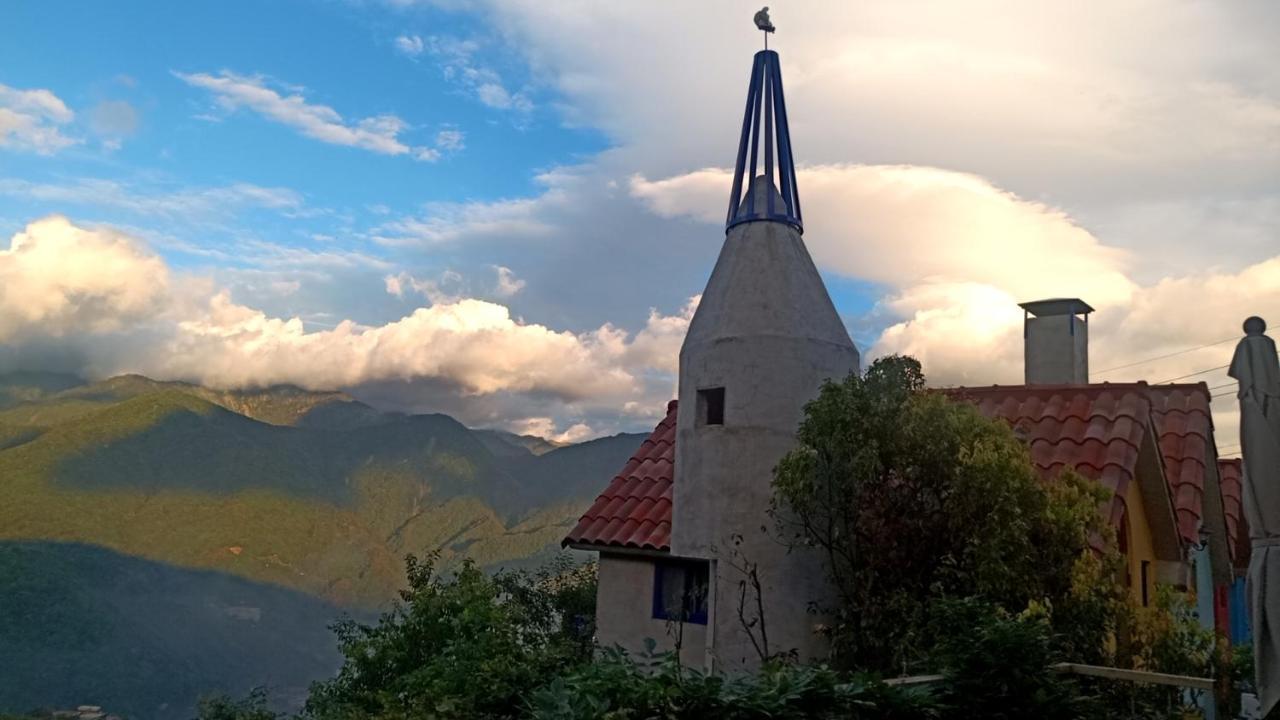 Moose & Squirrel Bed & Breakfast เหรินอ้าย ภายนอก รูปภาพ