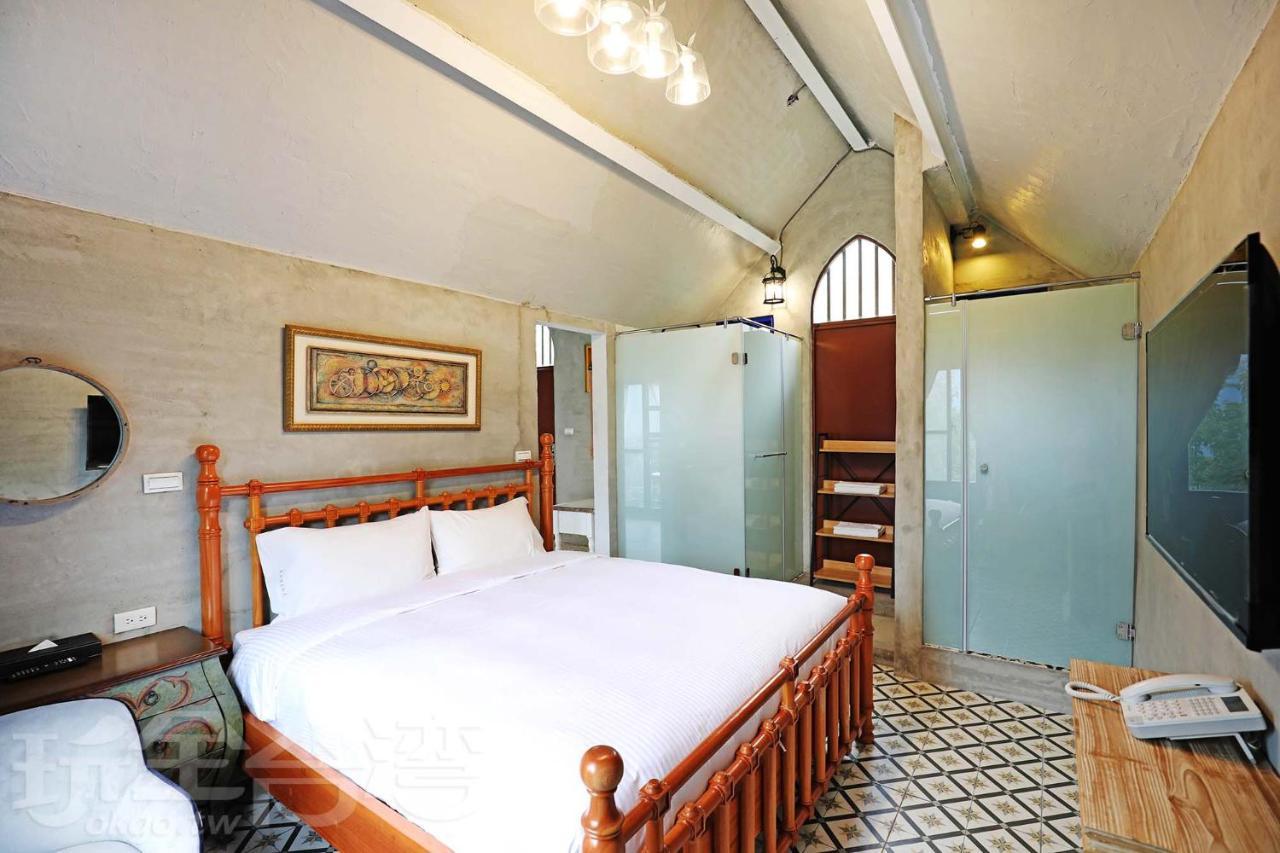 Moose & Squirrel Bed & Breakfast เหรินอ้าย ภายนอก รูปภาพ
