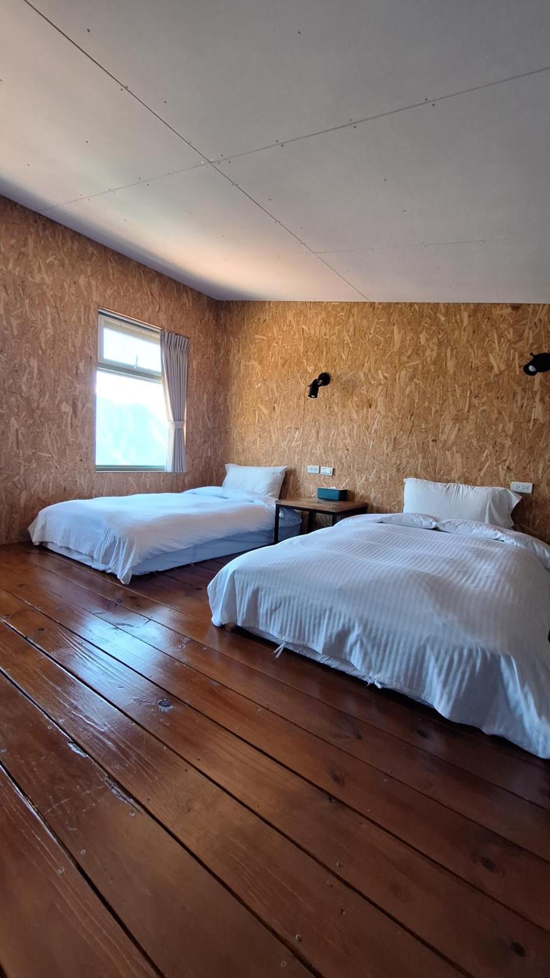 Moose & Squirrel Bed & Breakfast เหรินอ้าย ภายนอก รูปภาพ