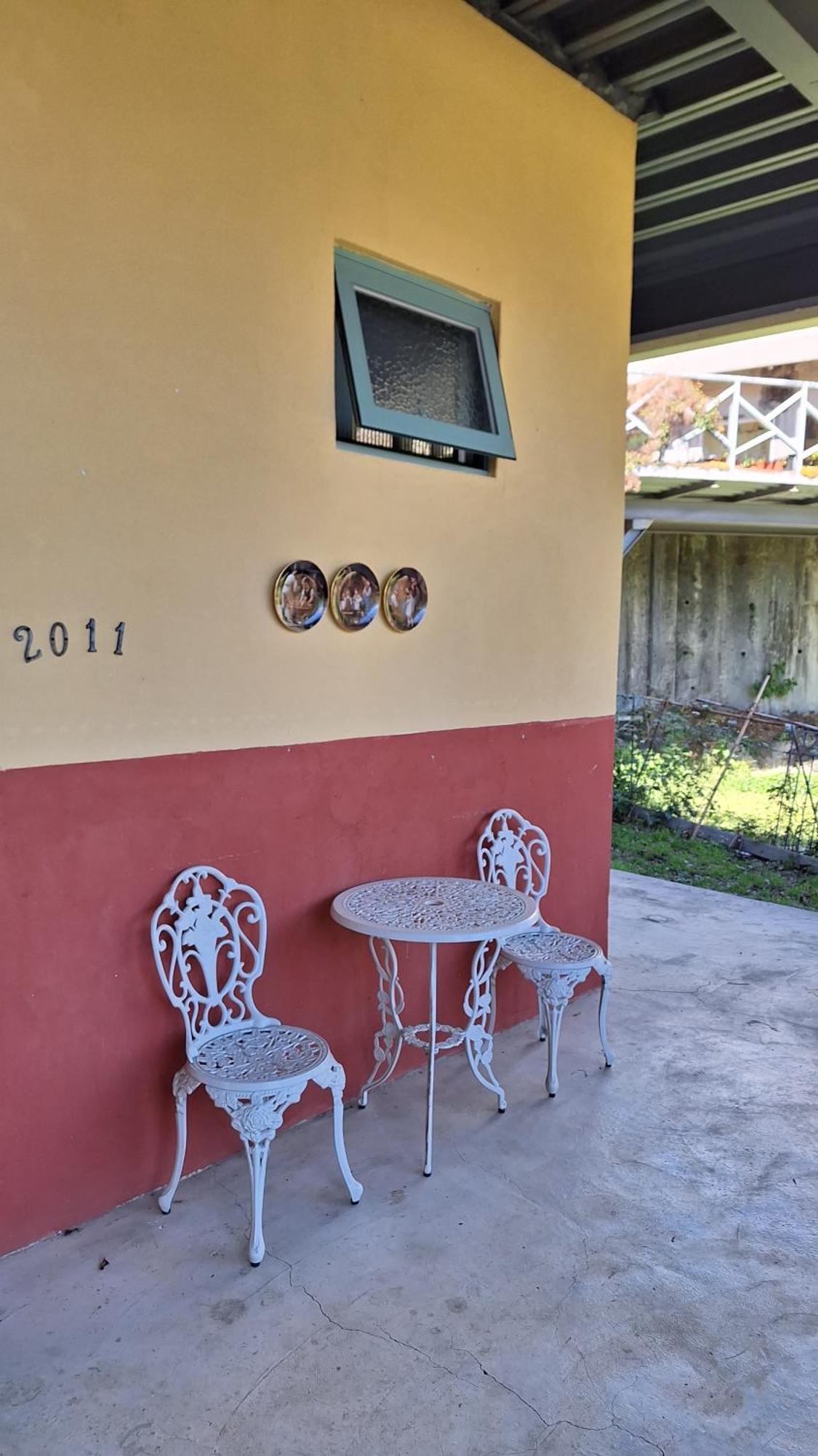 Moose & Squirrel Bed & Breakfast เหรินอ้าย ภายนอก รูปภาพ